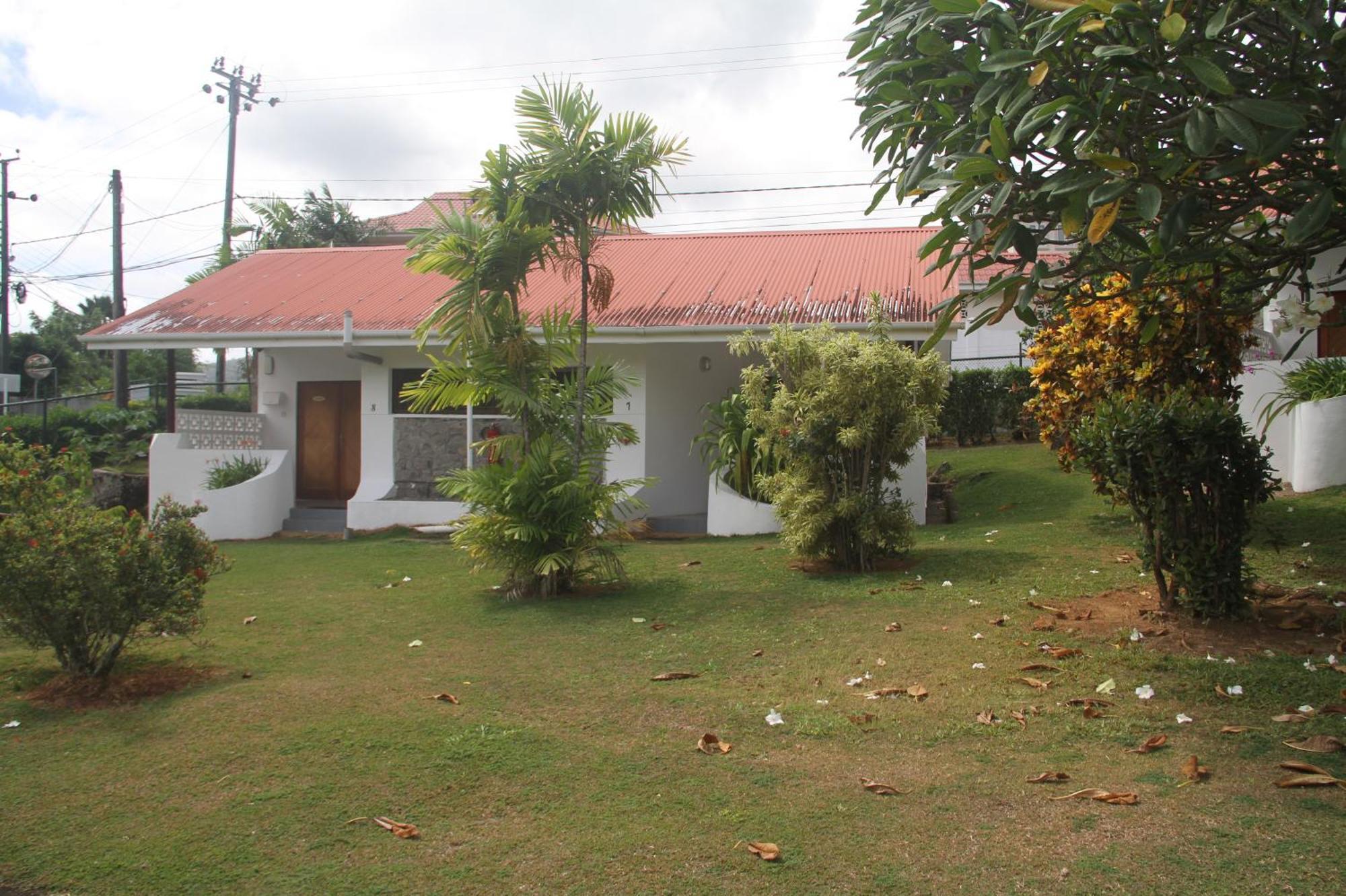 Daniella'S Bungalows Bel Ombre Exterior foto