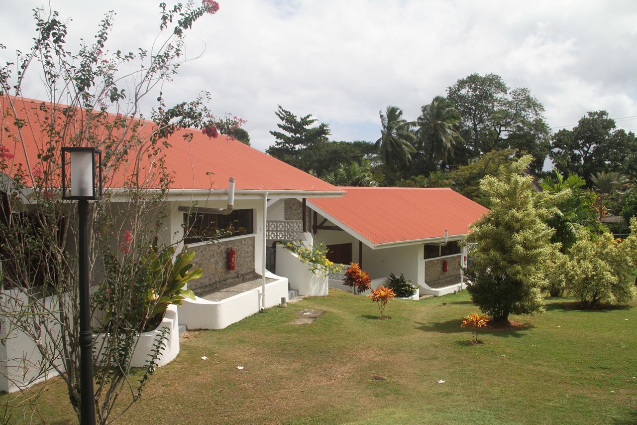 Daniella'S Bungalows Bel Ombre Exterior foto