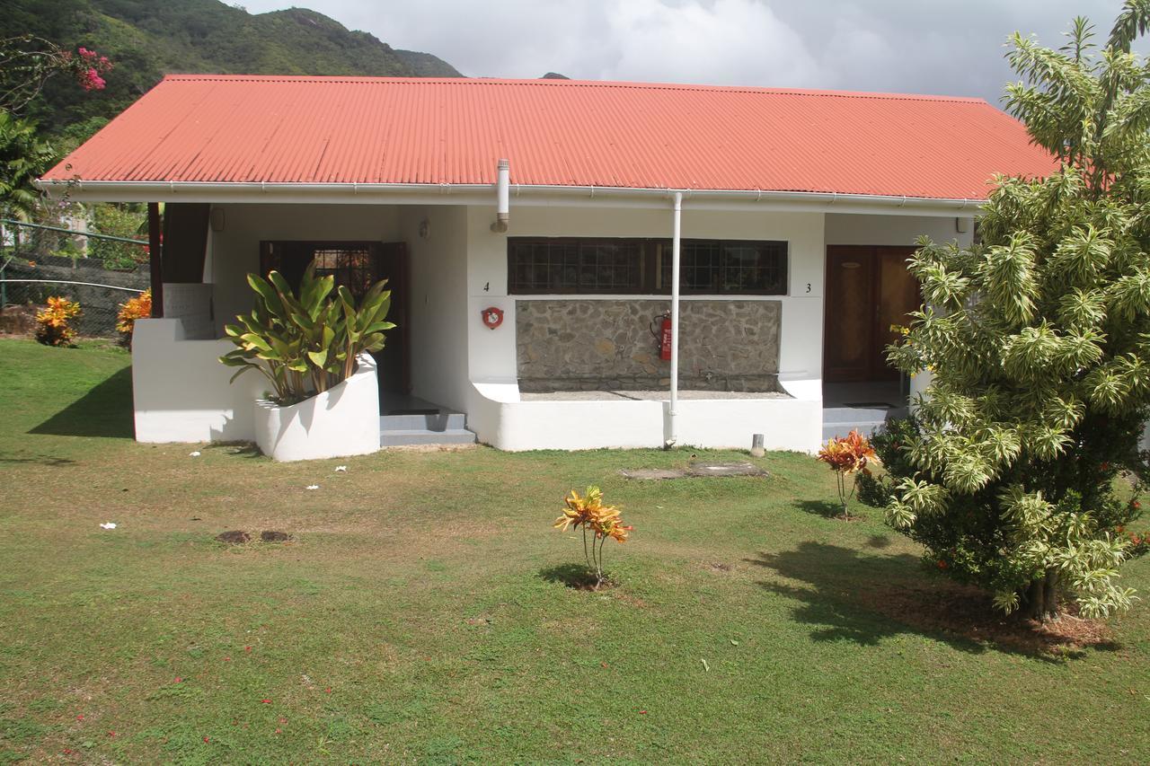 Daniella'S Bungalows Bel Ombre Exterior foto
